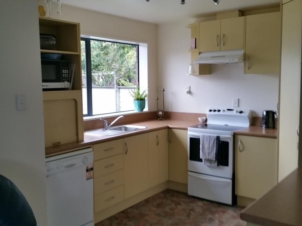 Kea Cottage Te Anau Exterior photo